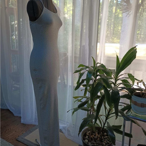 Skims Ribbed Gray Maxi Dress - XS - Picture 5 of 13